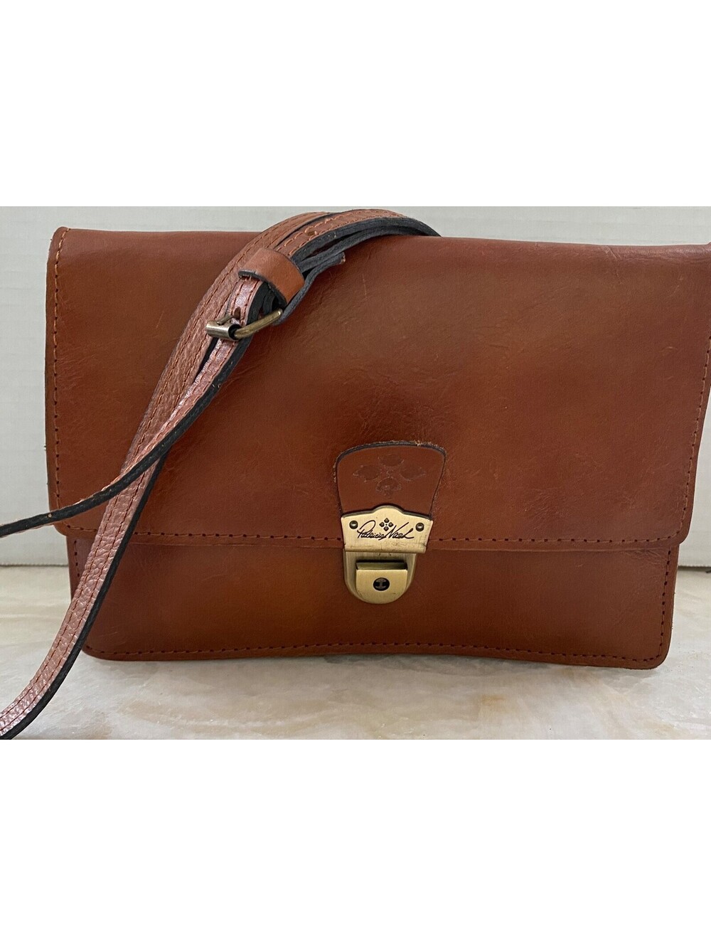Patricia Nash Vintage Brown Leather Bag Purse Crossbody Flap Lock Dust Bag